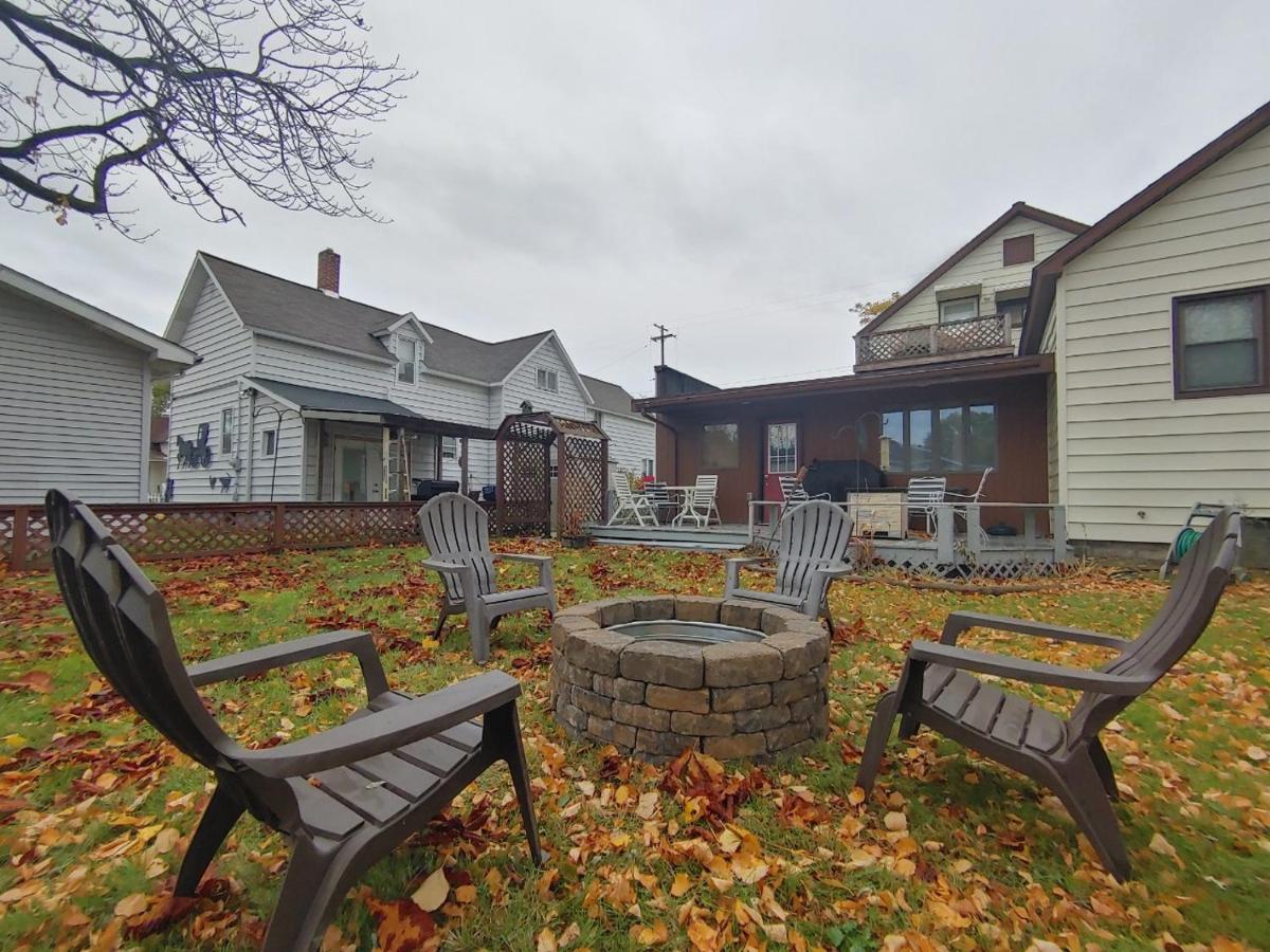 Huge Historic, W/Large Yard & Close To Beach マニスティー エクステリア 写真